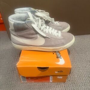 Nike Women’s Blazer Mid Top Suede Vintage Sneakers in Orewood Brown, Size 8